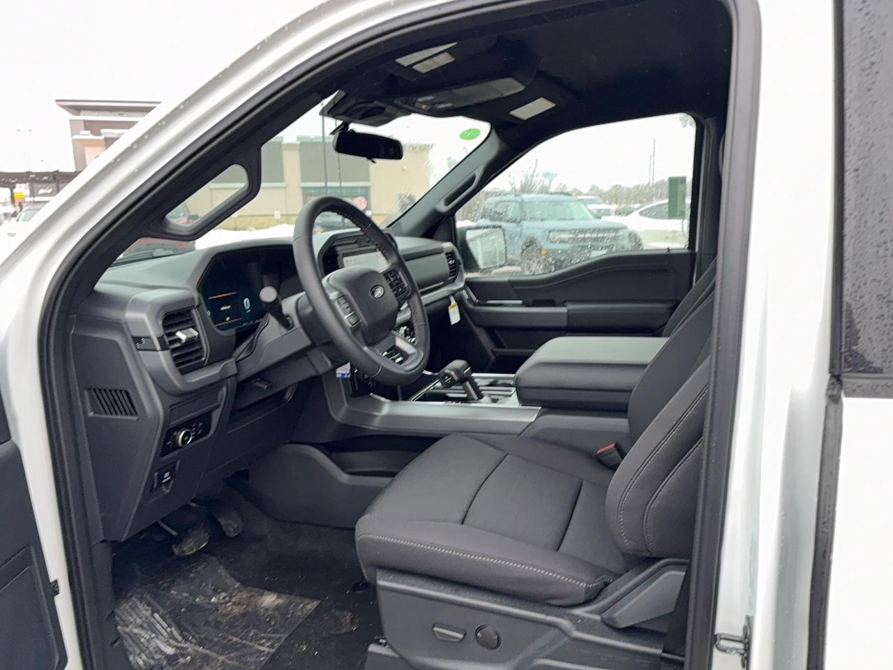 2026 Ford F-150 XLT 4WD, BLACK APPEARANCE PKG, SPRAY-IN BEDLINER Photo