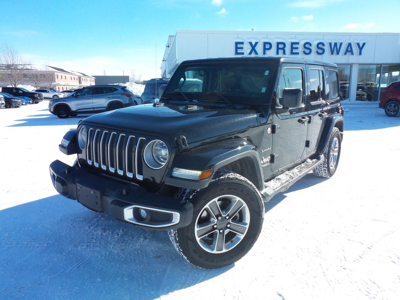 2019 Jeep Wrangler UNLIMITED SAHARA, 2L, LEATHER, NAV, AS TRADED! Photo0