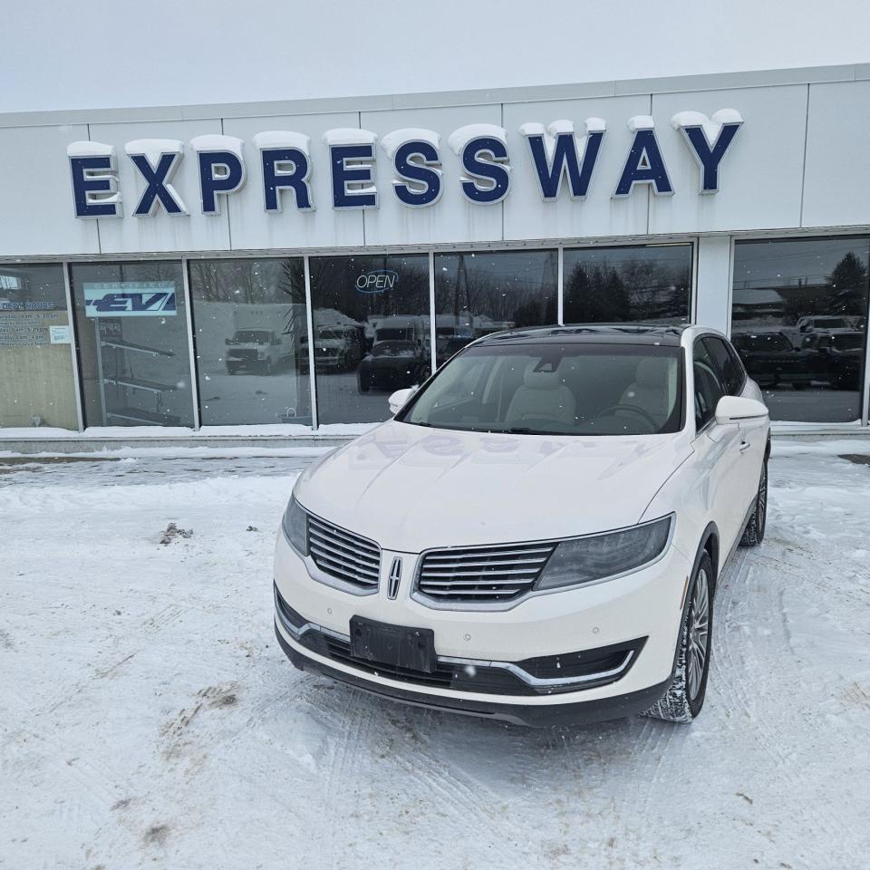 2016 Lincoln MKX RESERVE, LOCAL TRADE, TECH, 3.7L, AS TRADED! Photo1