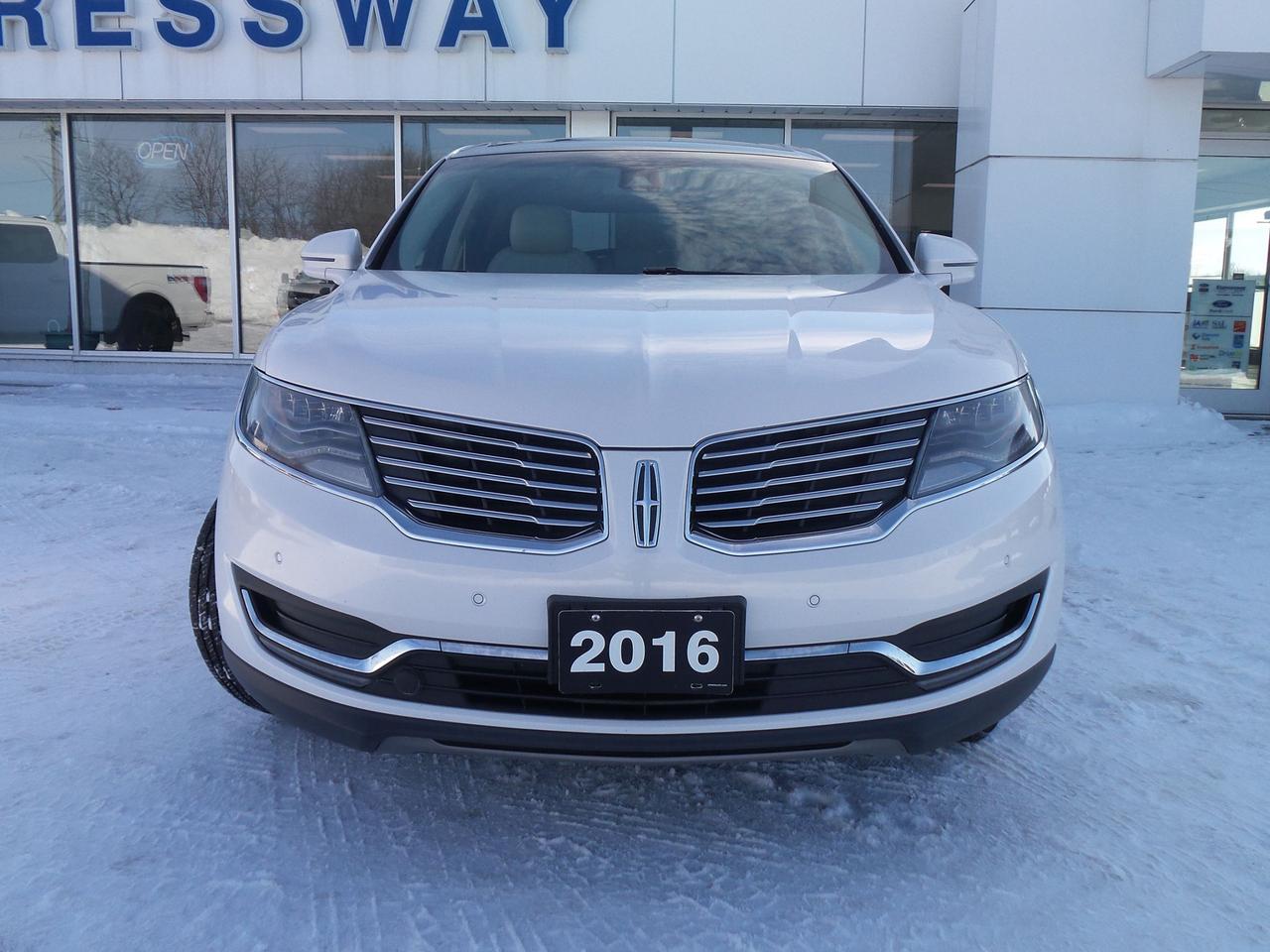 2016 Lincoln MKX RESERVE, LOCAL TRADE, TECH, 3.7L, AS TRADED! Photo1