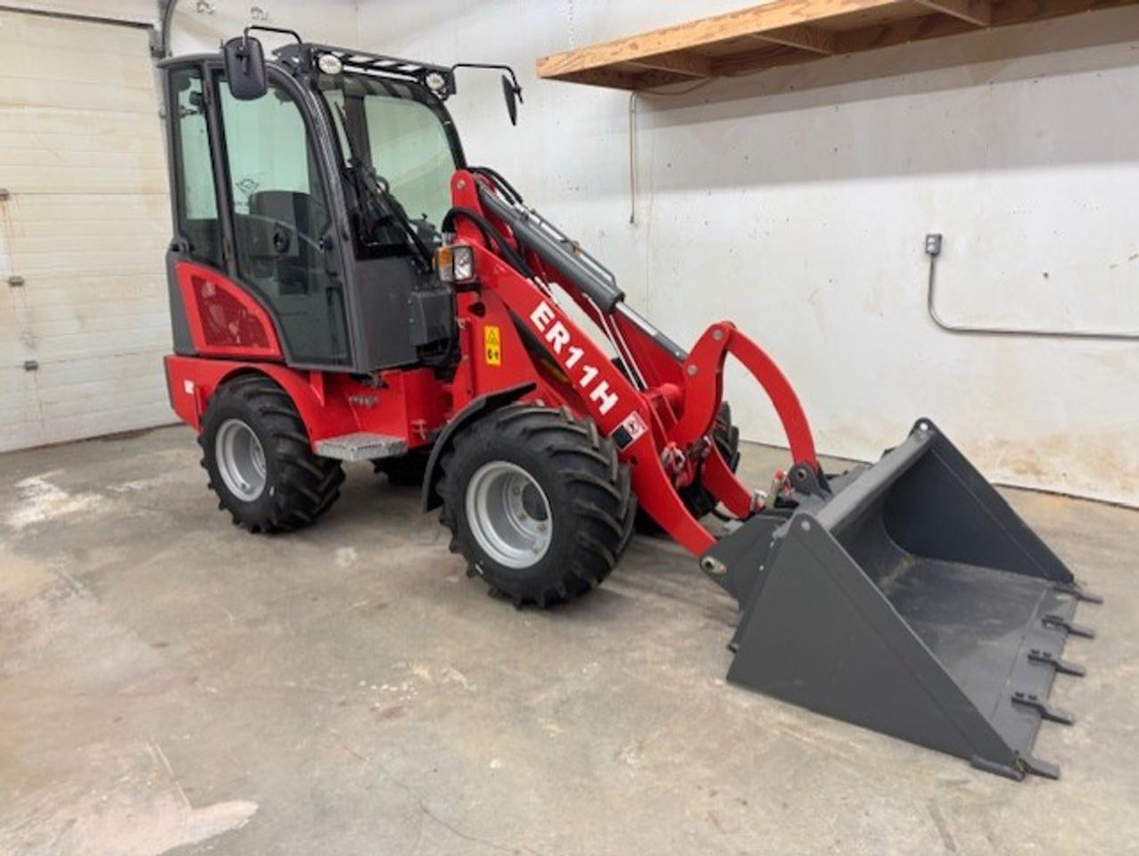 2025 Other Other EVERUN Mini Loader Cummins DSL 4x4 4 cyl. - Photo #1