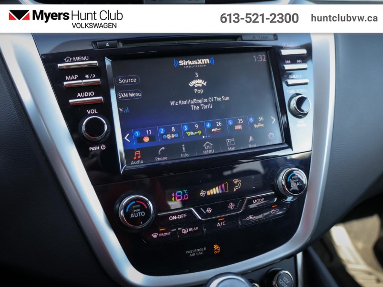 2016 Nissan Murano Platinum  - Leather Seats Photo