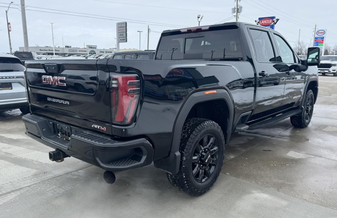 2024 GMC Sierra 2500 AT4 Photo