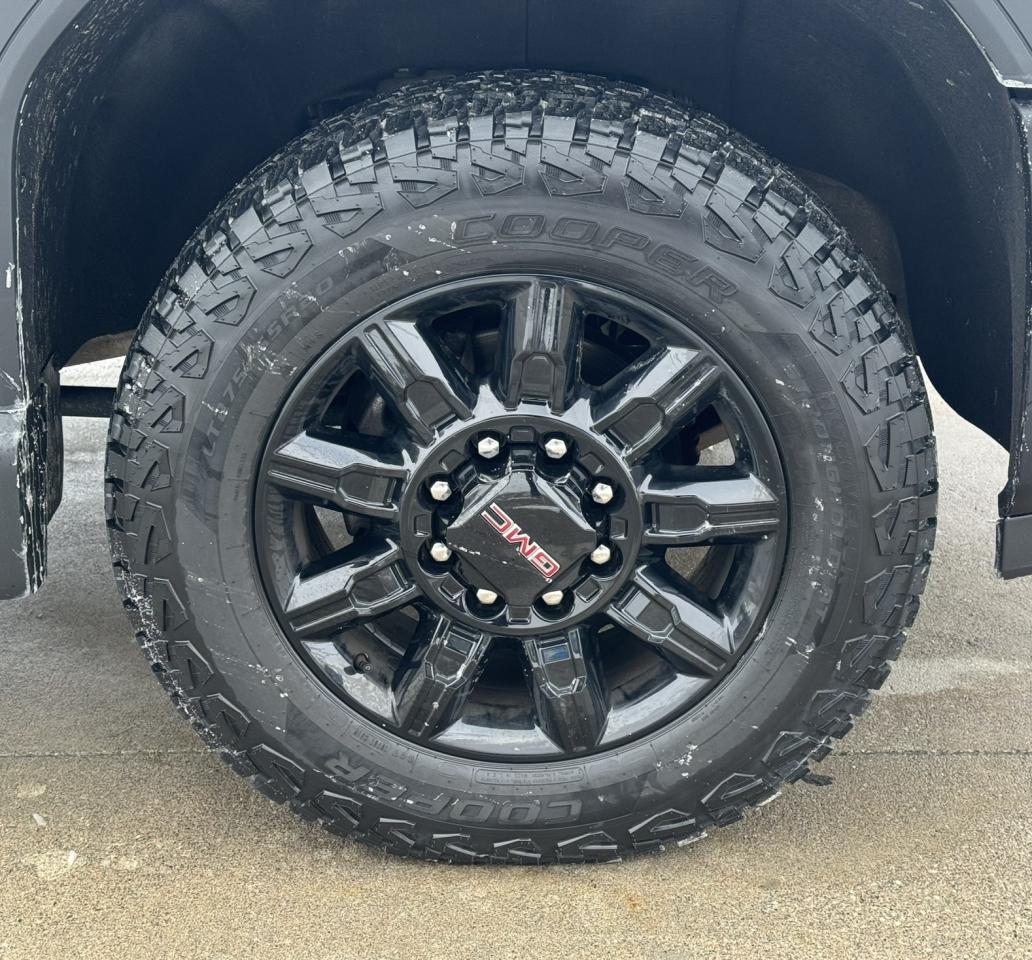 2024 GMC Sierra 2500 AT4 Photo