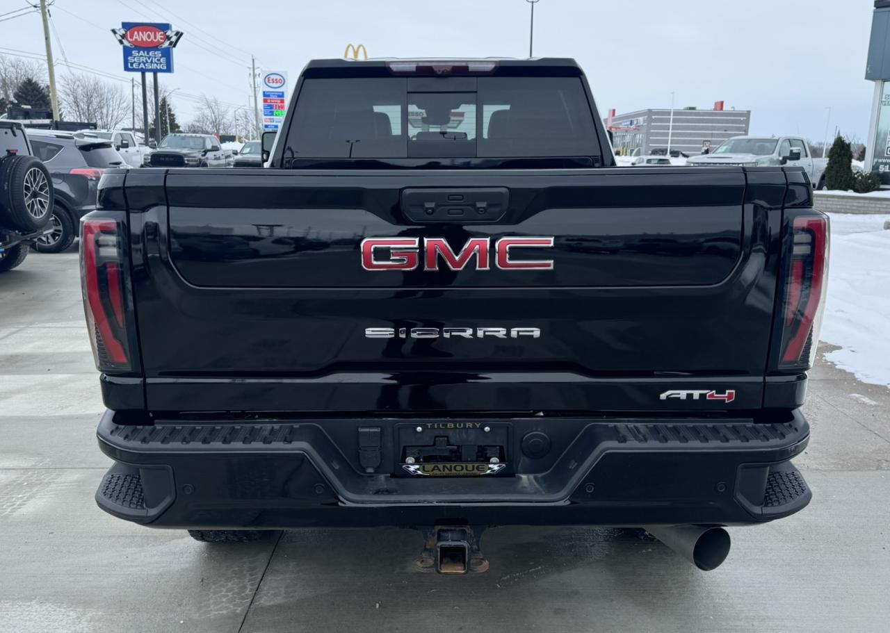 2024 GMC Sierra 2500 AT4 Photo