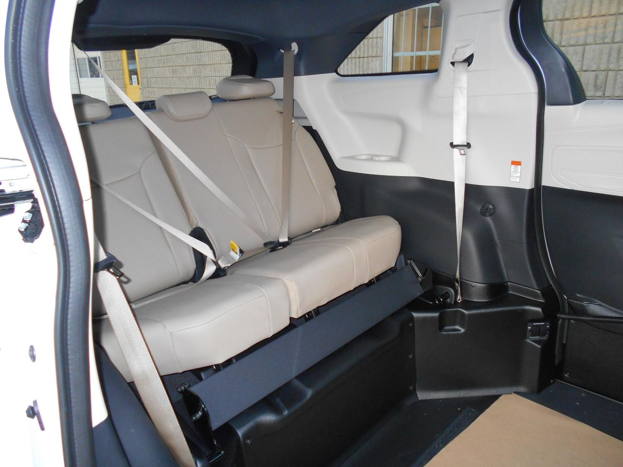 2024 Toyota Sienna XLE-Wheelchair Accessible Side Entry-Power Photo