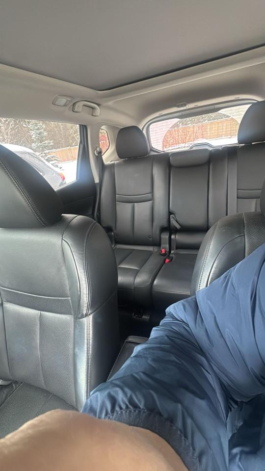 2015 Nissan Rogue SL Photo