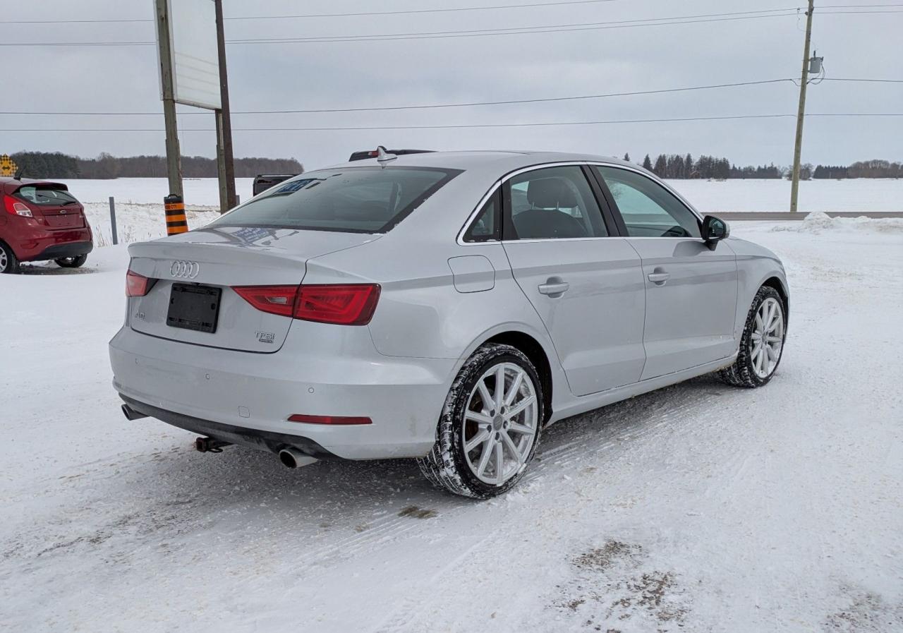 2015 Audi A3 4dr Sdn quattro 2.0T Technik Photo4