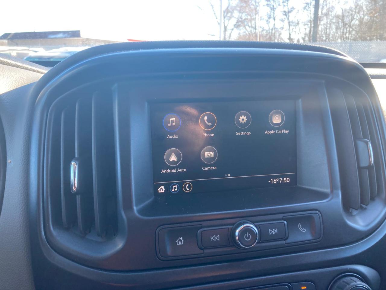 2022 Chevrolet Colorado 4WD 4DOOR 141" 3.6L NO ACCIDENT SAFETY CERTIFEID Photo