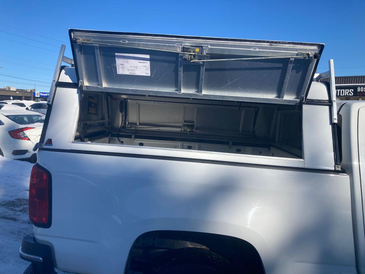 2022 Chevrolet Colorado 4WD 4DOOR 141" 3.6L NO ACCIDENT SAFETY CERTIFEID Photo