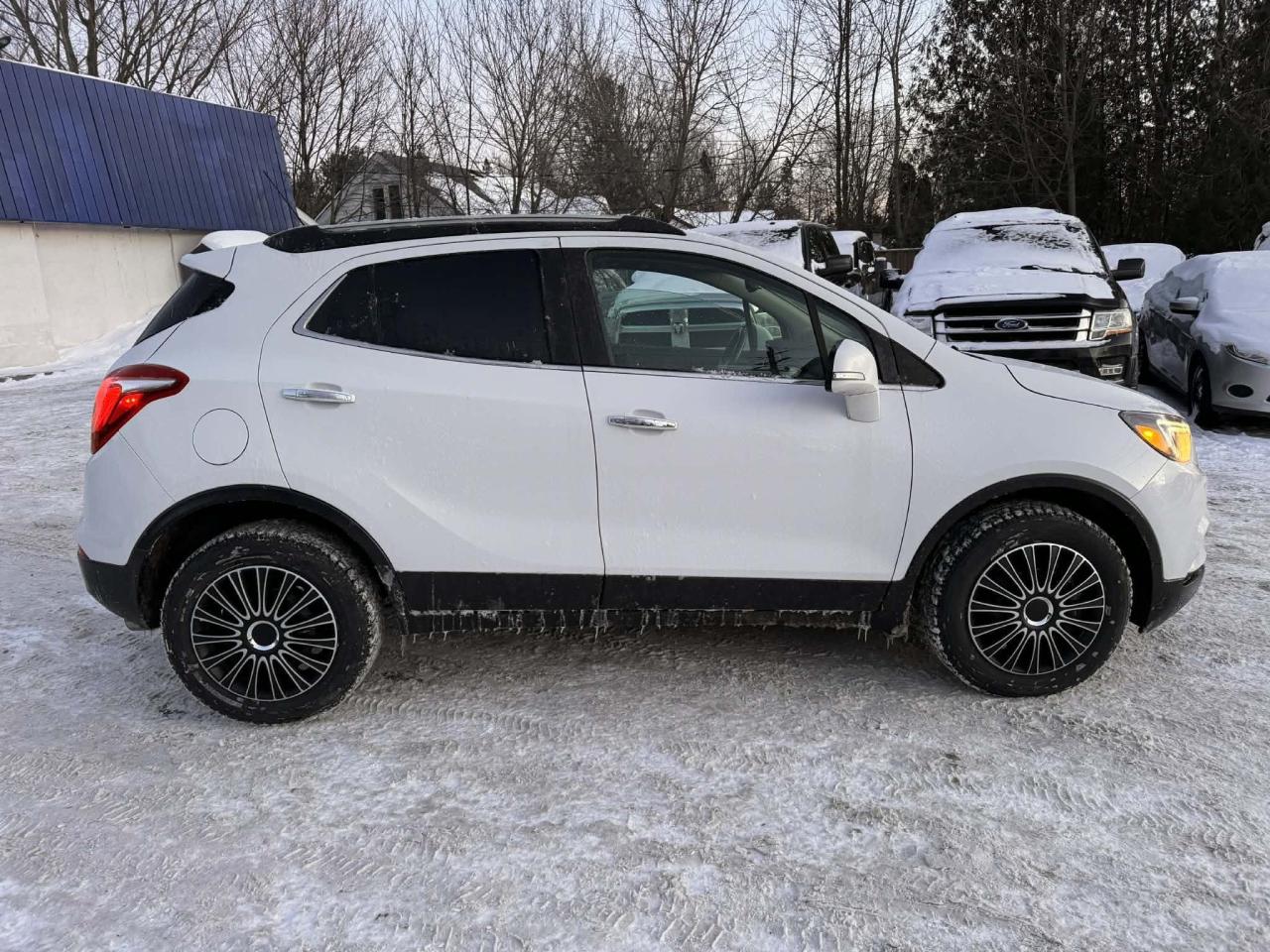 2019 Buick Encore Preferred Photo