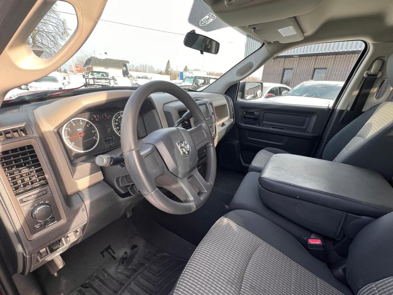 2011 RAM 1500 ST Photo