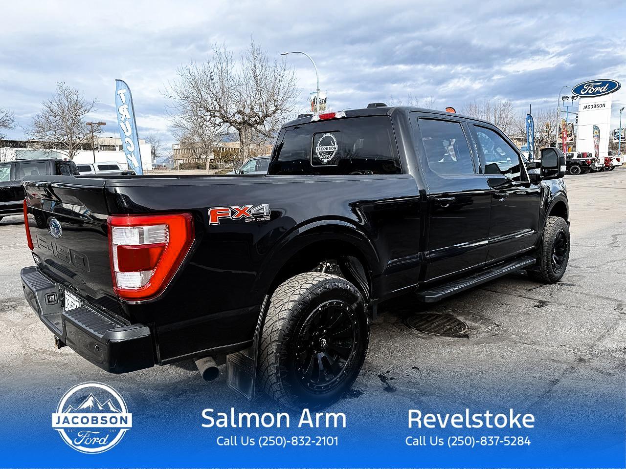 2023 Ford F-150 Lariat Photo4