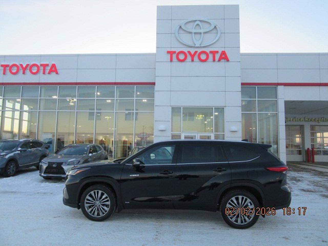 2021 Toyota Highlander Hybrid Limited Photo1