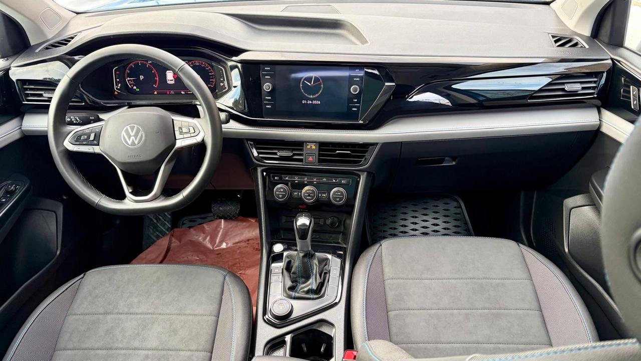 2024 Volkswagen Taos Comfortline Black Edition - Photo #8