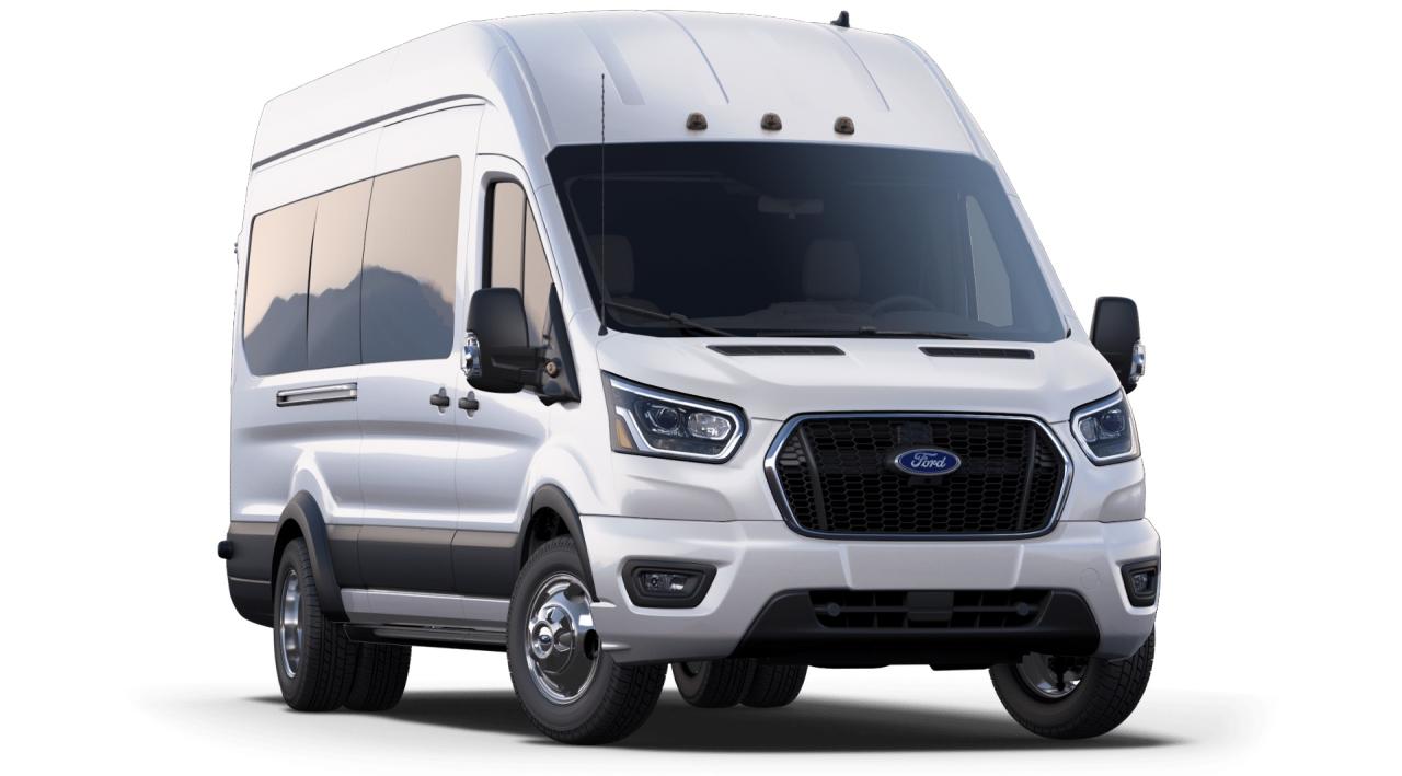 2025 Ford Transit Passenger Wagon XLT Photo3