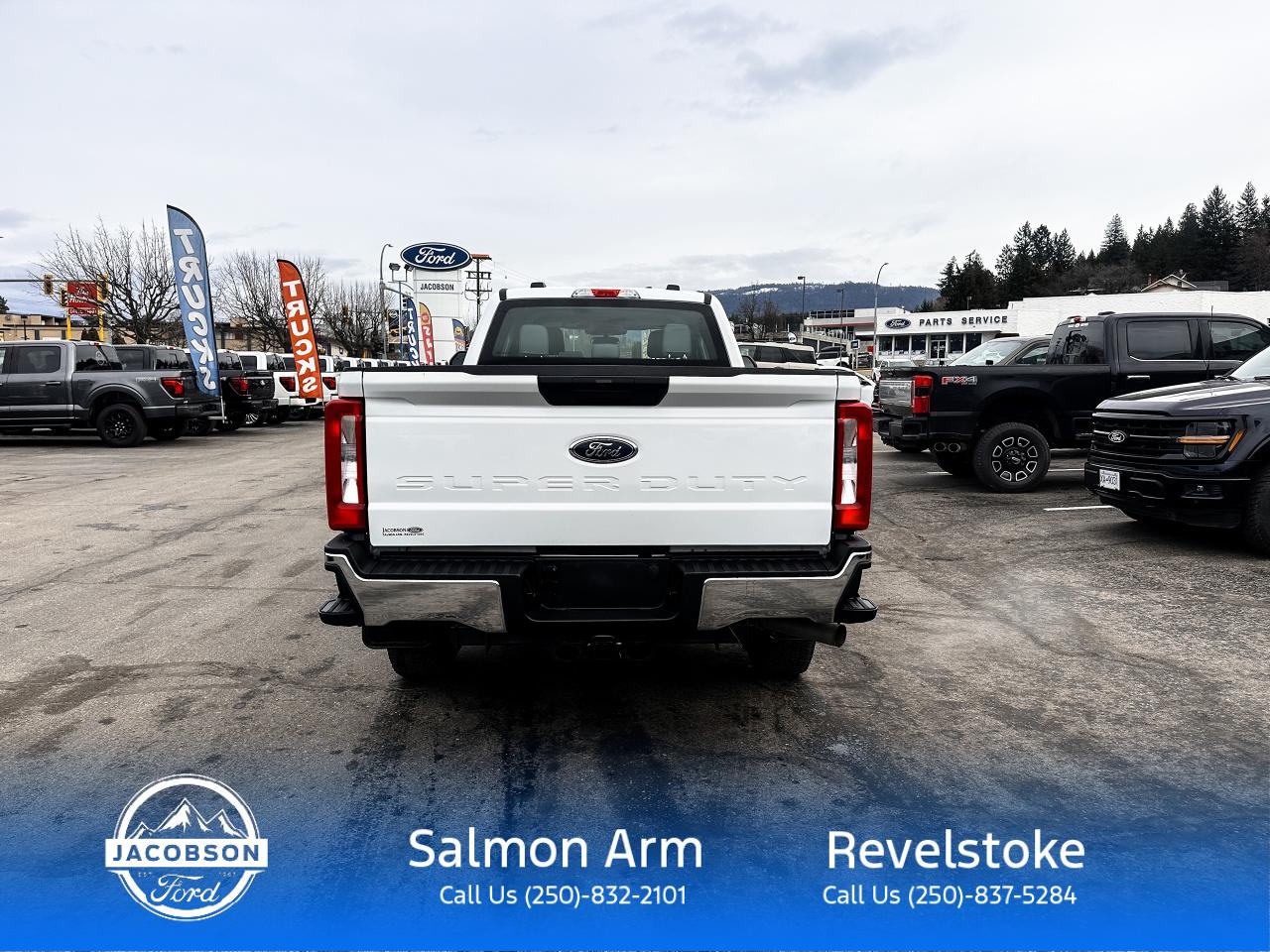 2024 Ford F-250 Super Duty SRW XL Photo3