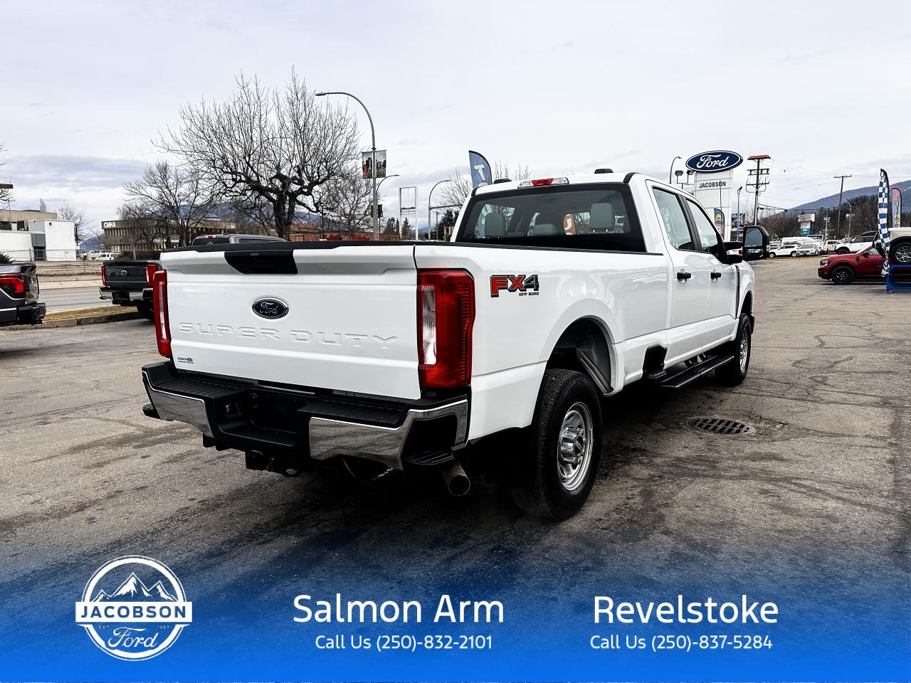 2024 Ford F-250 Super Duty SRW XL Photo4