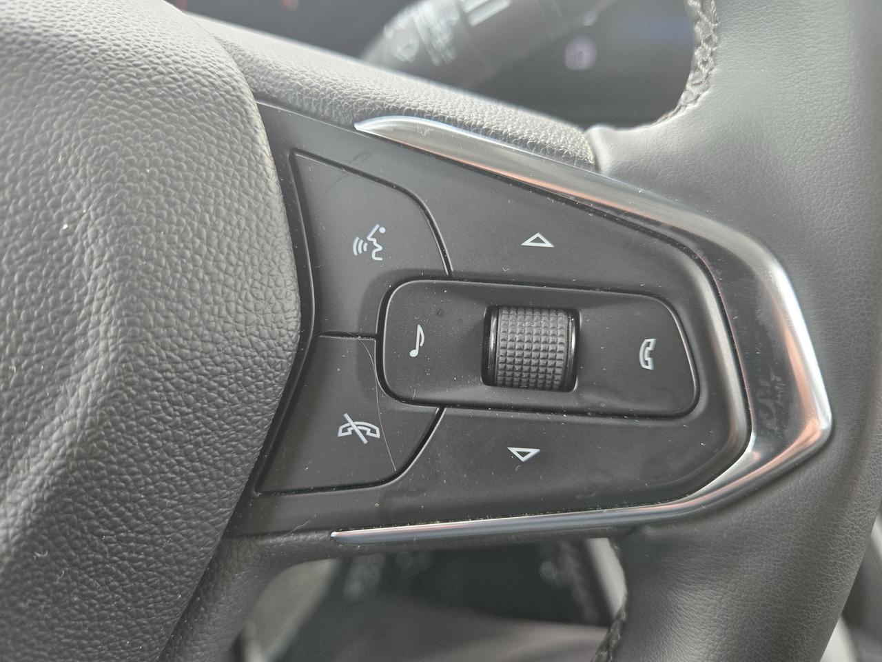 2025 Chevrolet TrailBlazer LT Photo