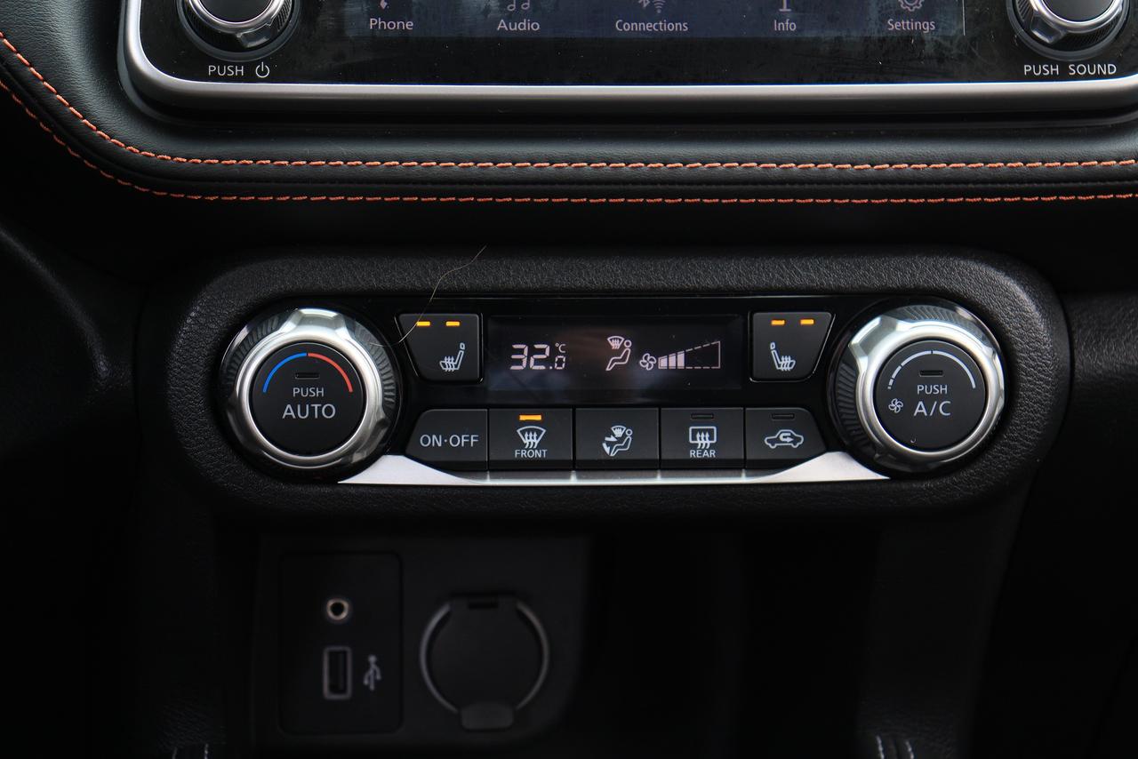 2019 Nissan Kicks SR | Leather | 360° Cam | CarPlay | Alloys | BSM++ Photo