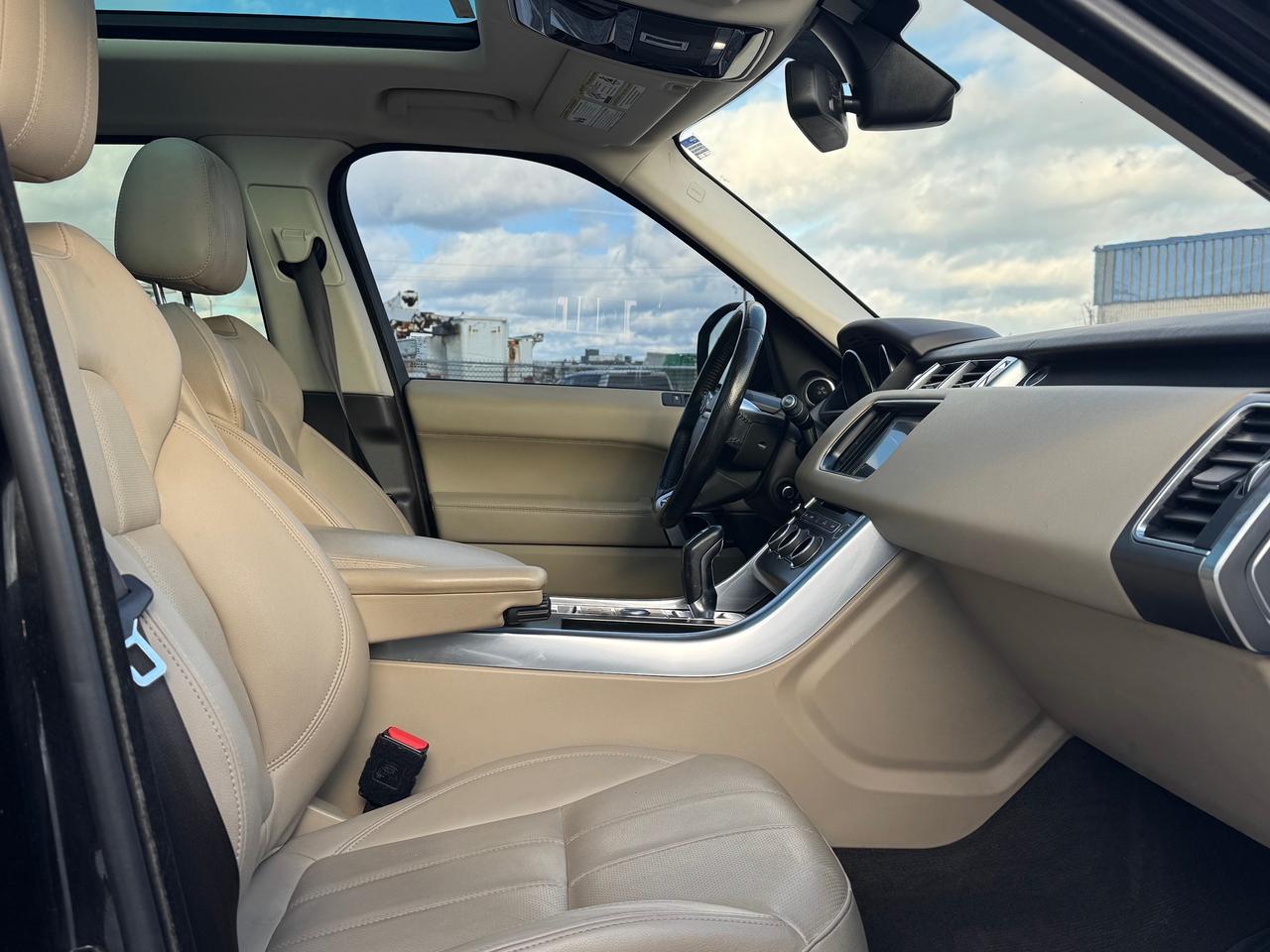 2016 Land Rover Range Rover Sport V6 SE **CLEAN CARFAX** Photo