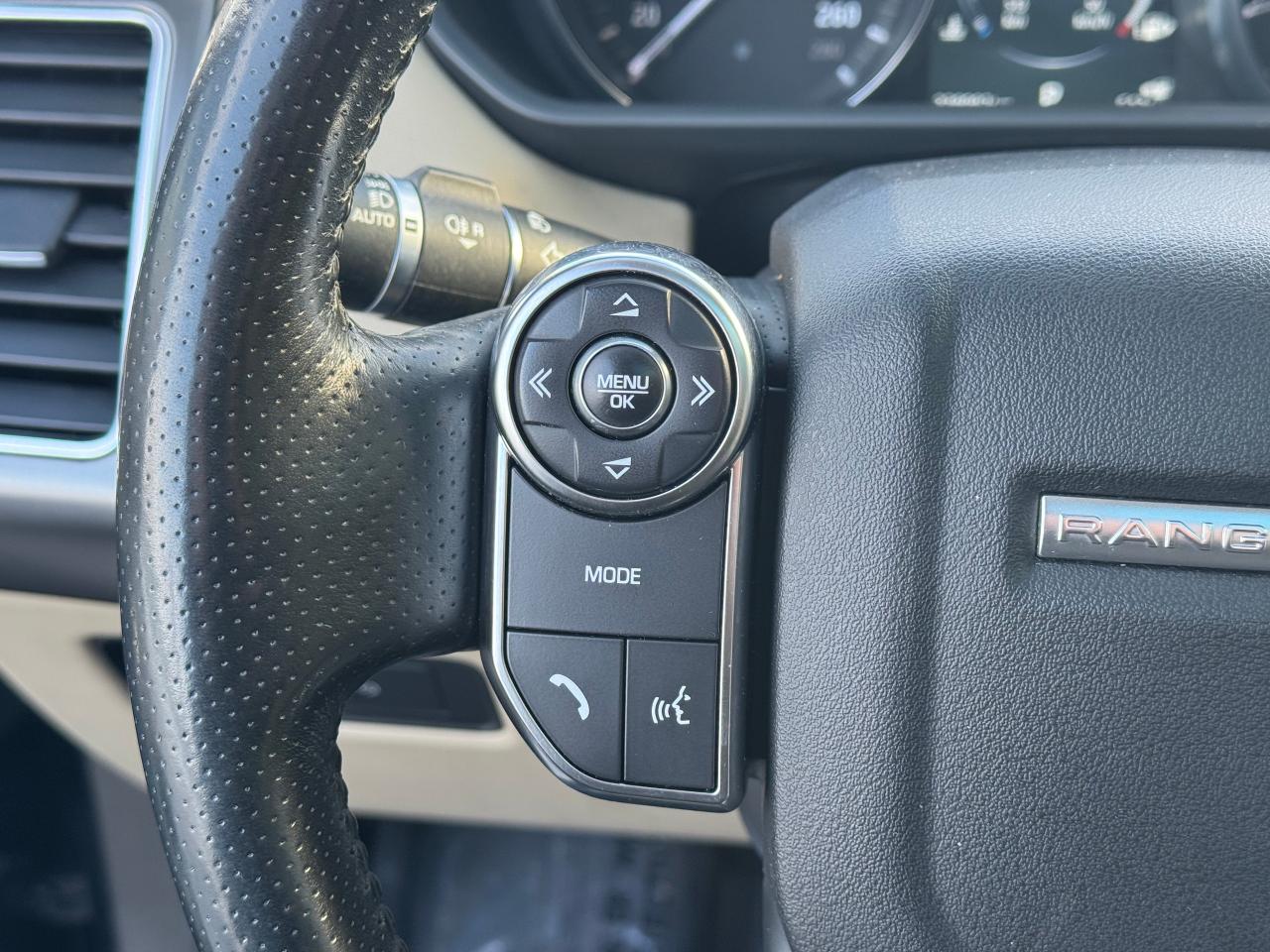 2016 Land Rover Range Rover Sport V6 SE **CLEAN CARFAX** Photo