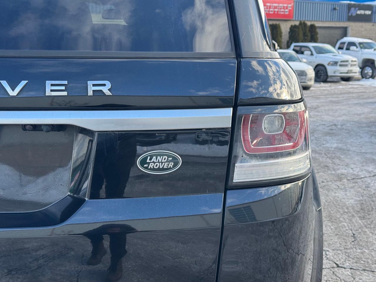 2016 Land Rover Range Rover Sport V6 SE **CLEAN CARFAX** Photo