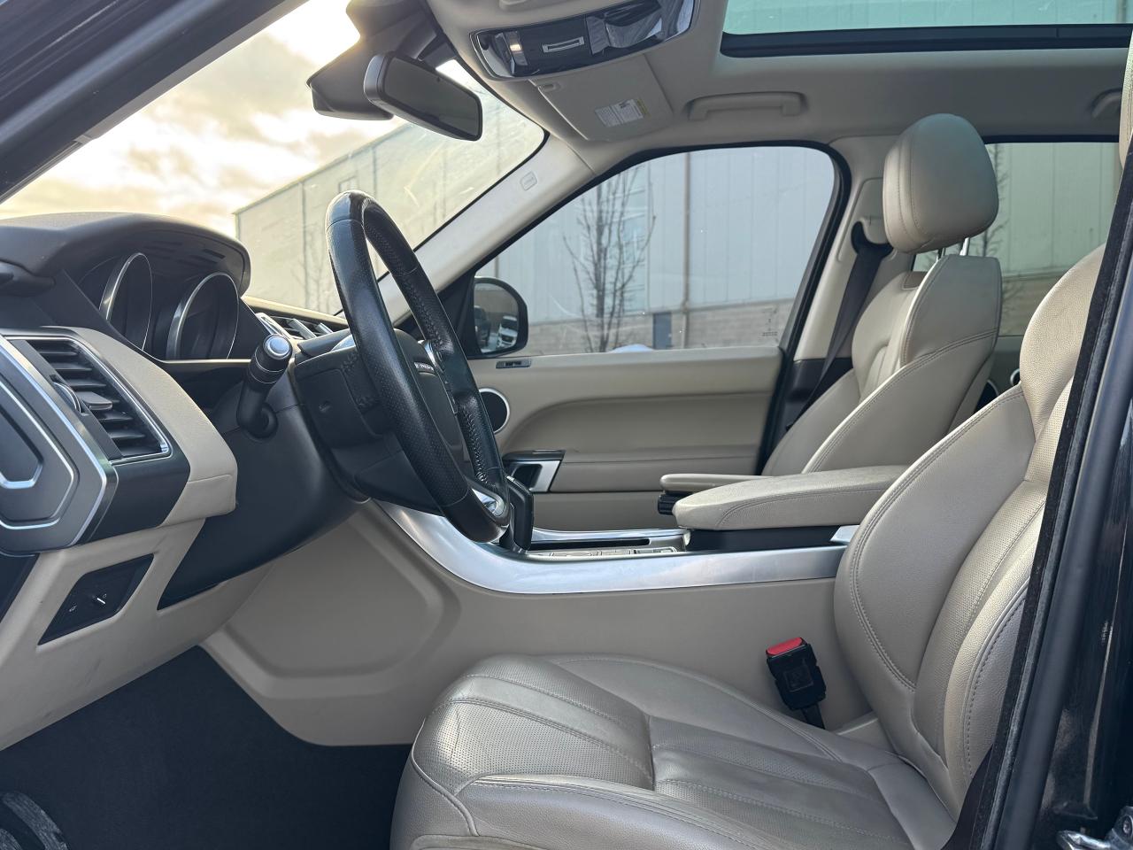 2016 Land Rover Range Rover Sport V6 SE **CLEAN CARFAX** Photo