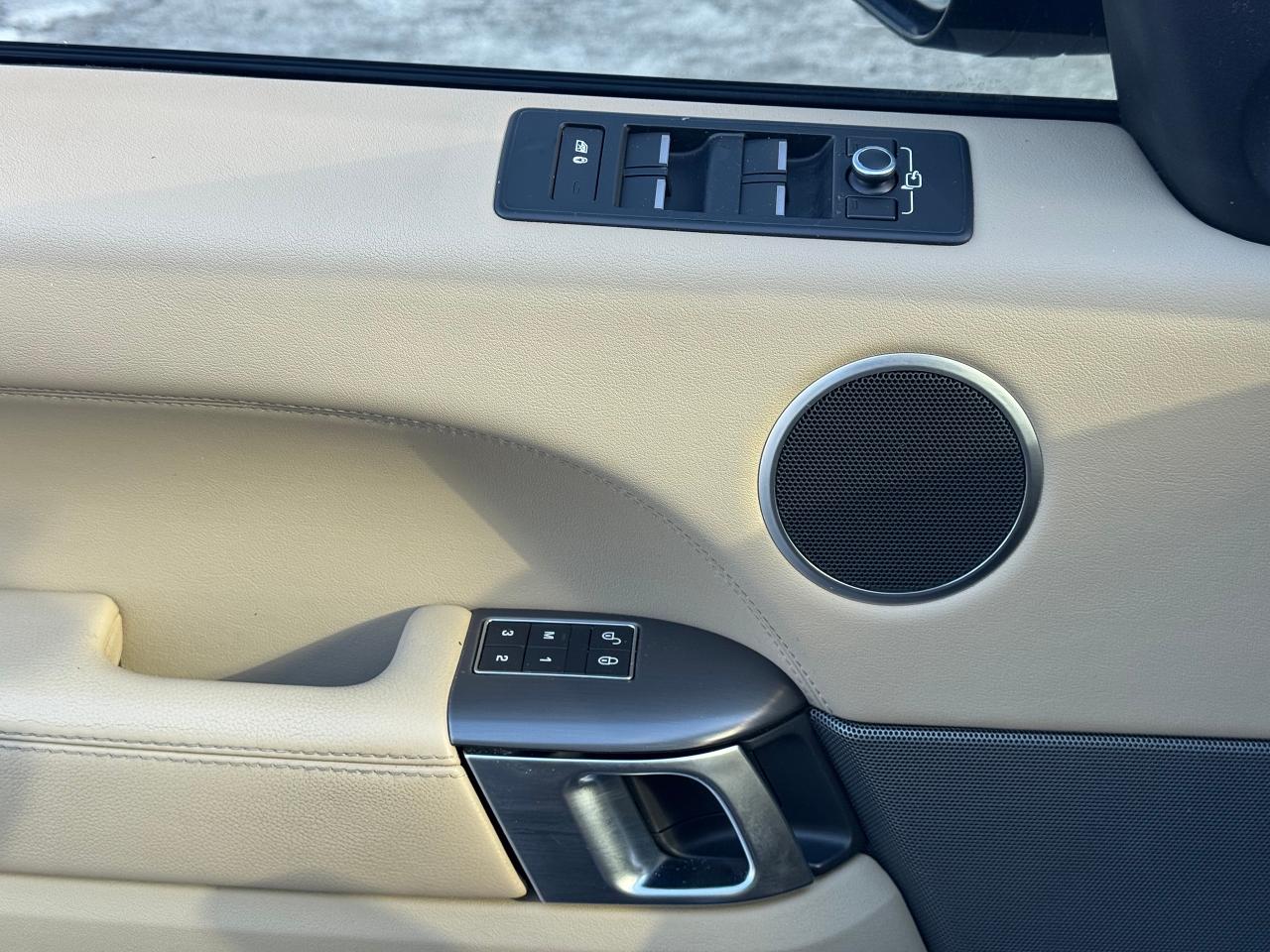 2016 Land Rover Range Rover Sport V6 SE **CLEAN CARFAX** Photo