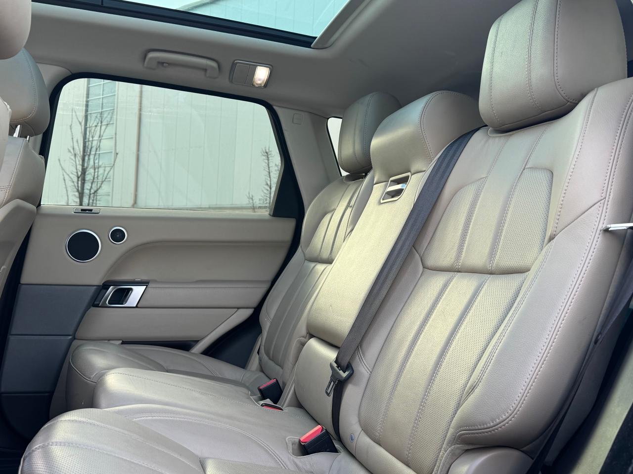 2016 Land Rover Range Rover Sport V6 SE **CLEAN CARFAX** Photo