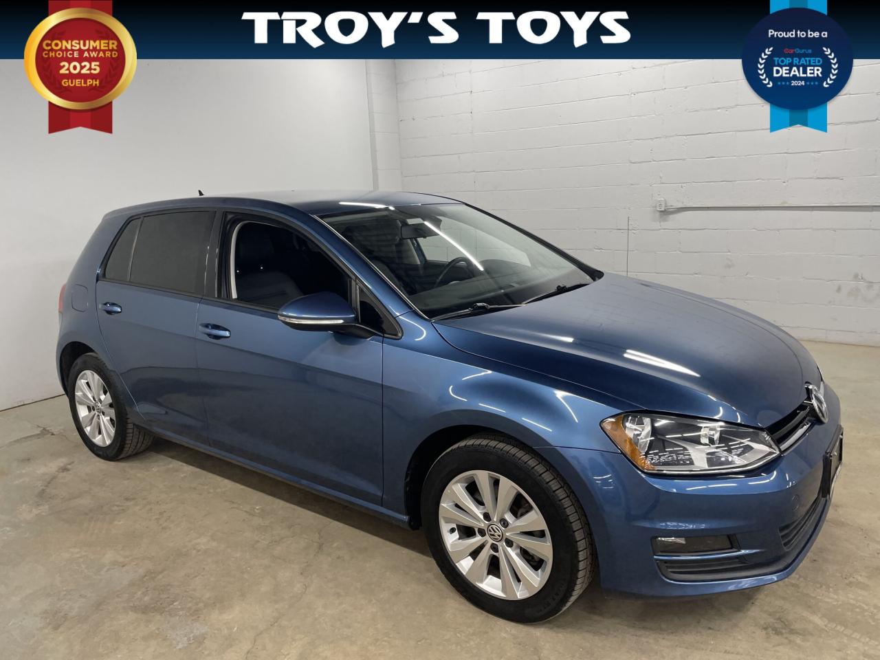 2017 Volkswagen Golf TRENDLINE