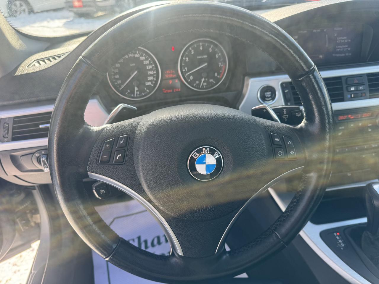 2011 BMW 3 Series 335i xDrive Photo