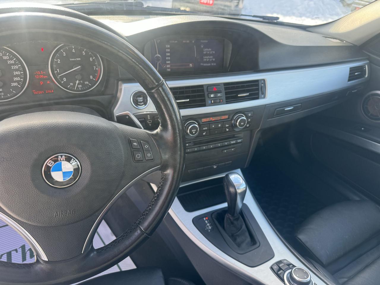 2011 BMW 3 Series 335i xDrive Photo
