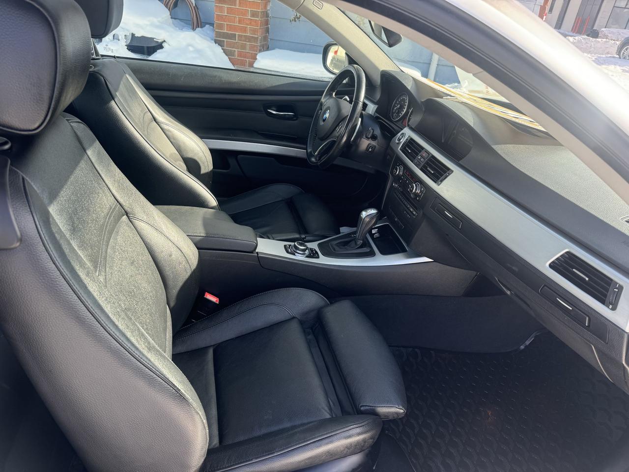 2011 BMW 3 Series 335i xDrive Photo