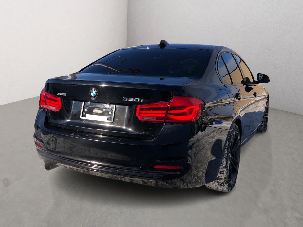 2017 BMW 3 Series 320i xDrive / NAV / H.SEATS / SUNROOF / MOONROOF Photo23