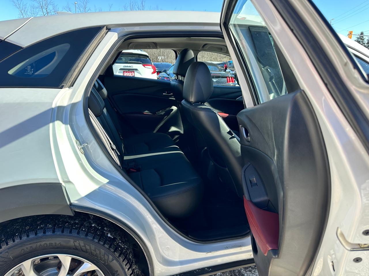 2018 Mazda CX-3 GS AWD Sunroof HTD-LTHR Bluetooth BackupCam CD FM Photo