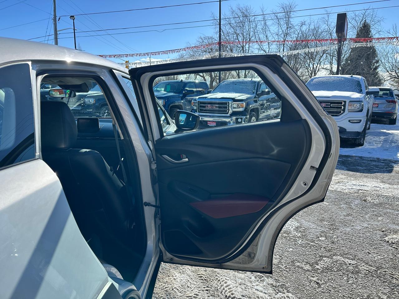 2018 Mazda CX-3 GS AWD Sunroof HTD-LTHR Bluetooth BackupCam CD FM Photo