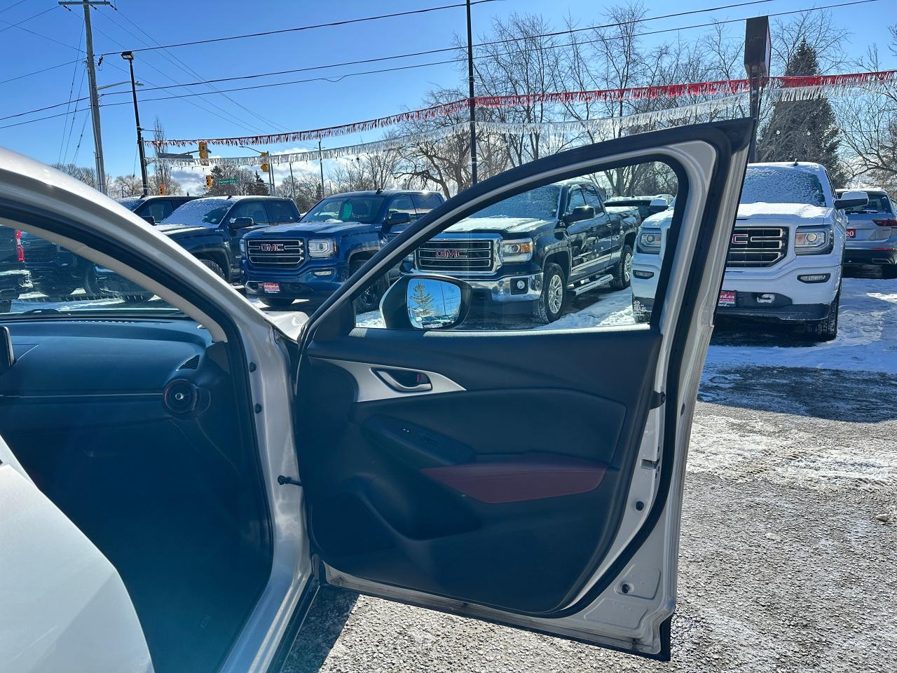 2018 Mazda CX-3 GS AWD Sunroof HTD-LTHR Bluetooth BackupCam CD FM Photo