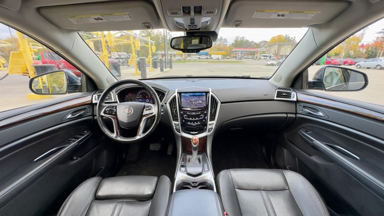 2014 Cadillac SRX * AWD * LUXURY COLLECTION LUXURY COLLECTION Photo