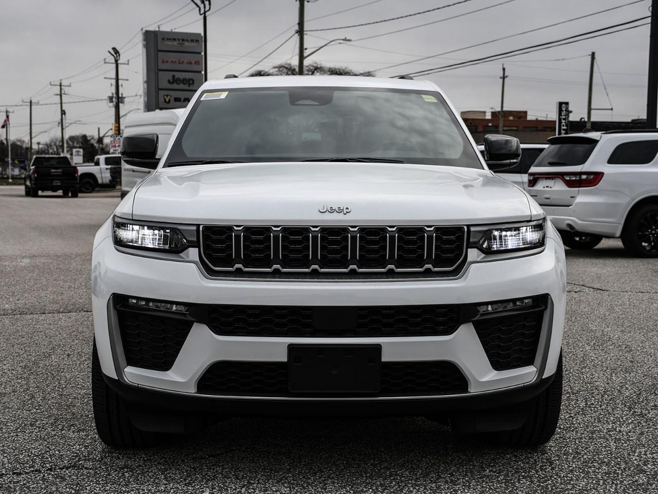 2026 Jeep Grand Cherokee  Photo