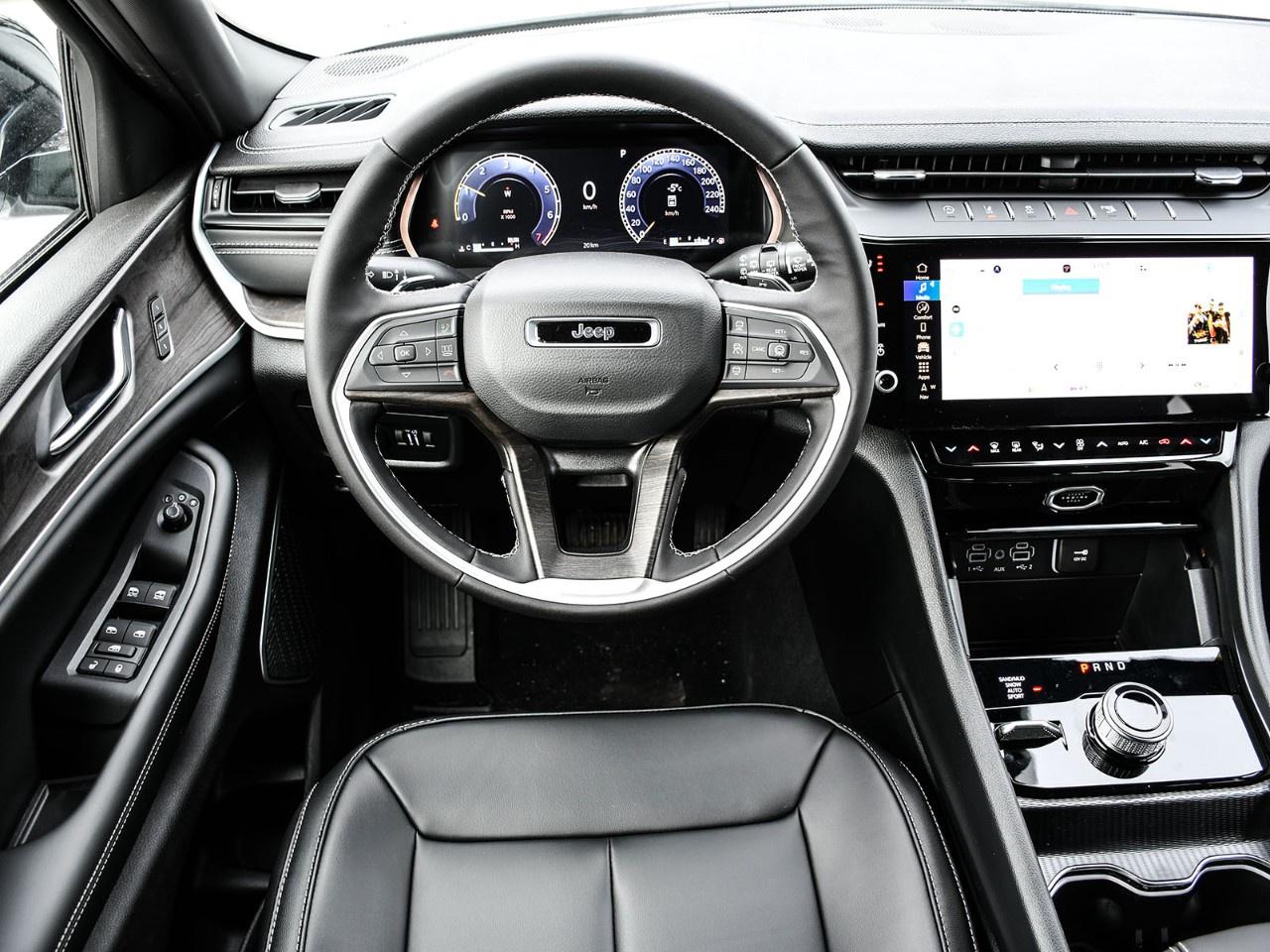 2026 Jeep Grand Cherokee  Photo