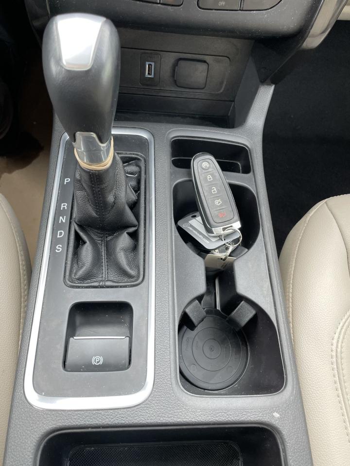 2017 Ford Escape Titanium Photo