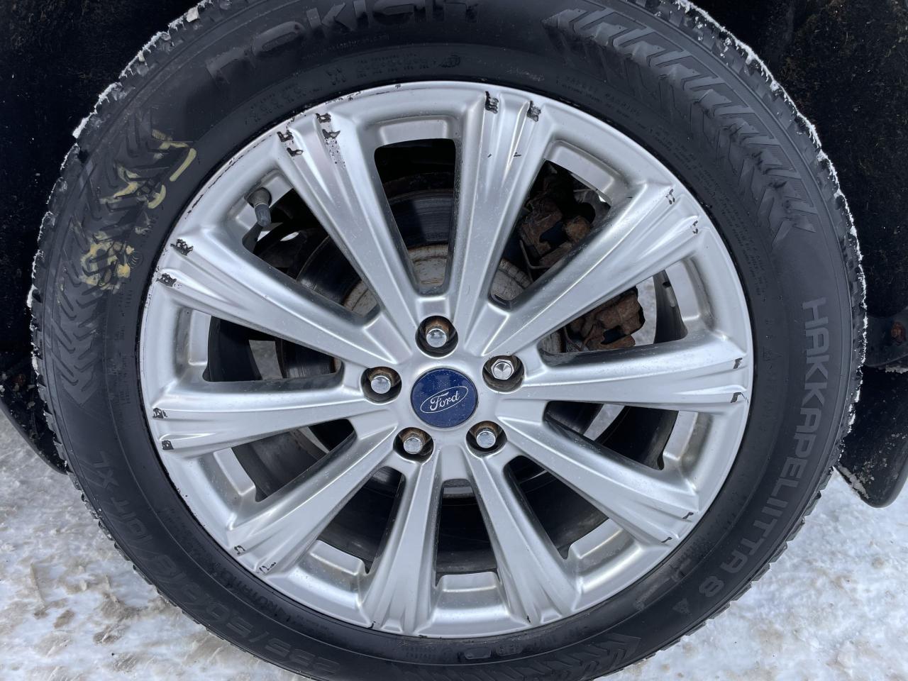 2017 Ford Escape Titanium Photo