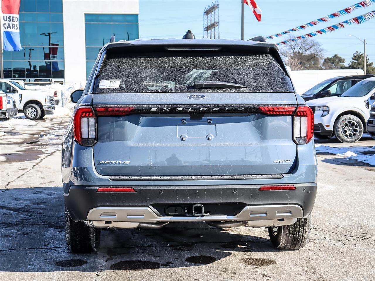 2026 Ford Explorer Active Photo