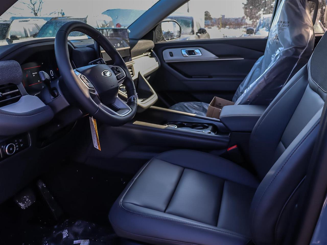 2026 Ford Explorer Active Photo