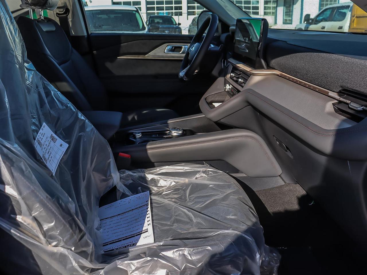 2026 Ford Explorer Active Photo