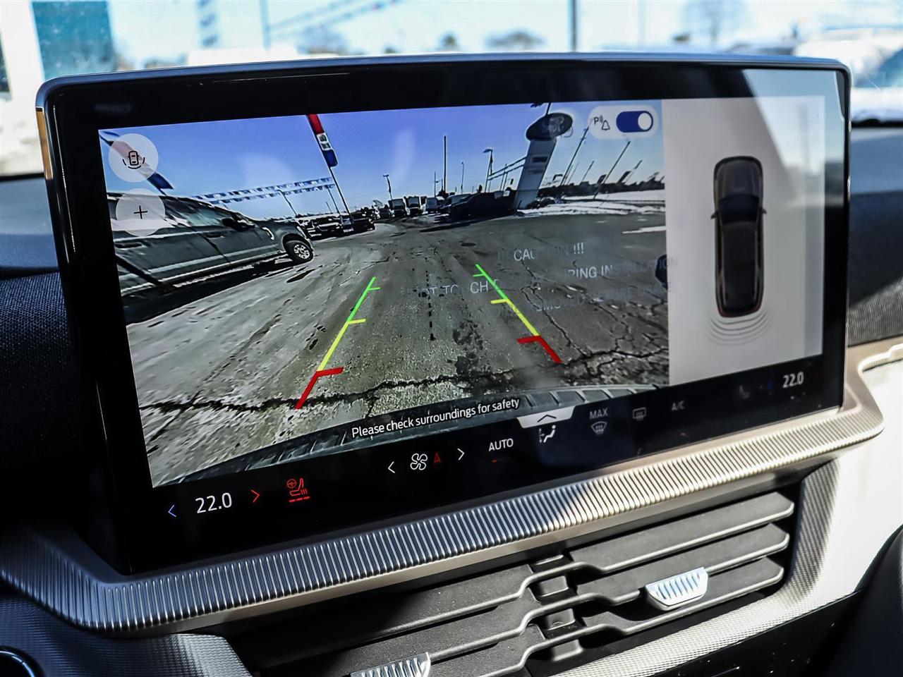 2026 Ford Explorer Active Photo