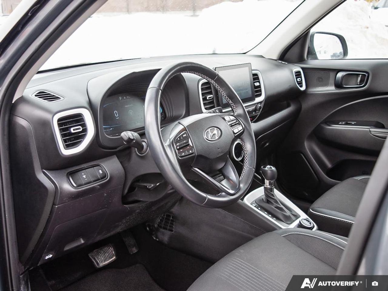 2025 Hyundai Venue Ultimate Photo