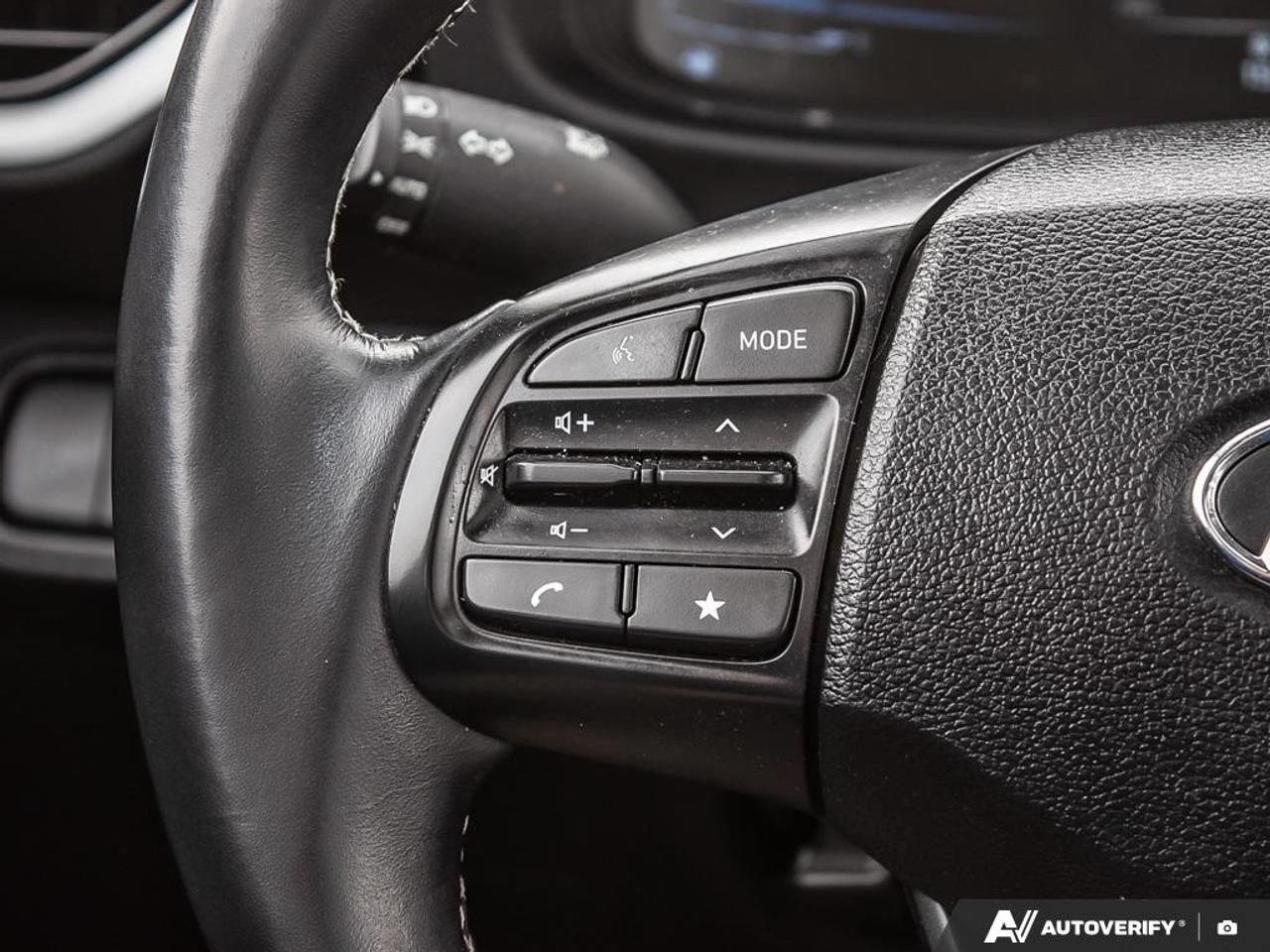 2025 Hyundai Venue Ultimate Photo