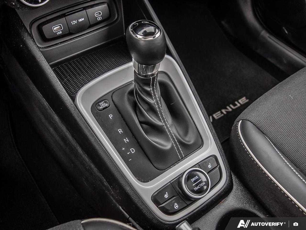 2025 Hyundai Venue Ultimate Photo